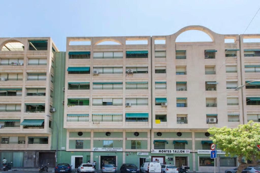 Flamenco I Apartment อาลิกันเต ภายนอก รูปภาพ